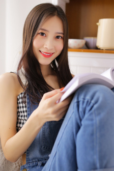 超级YIN荡的高中女学生H